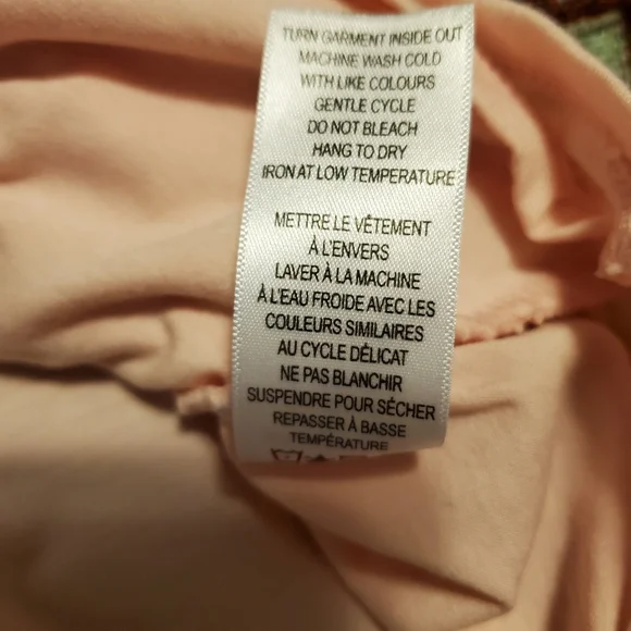 Ladies top - Picture 8 of 8